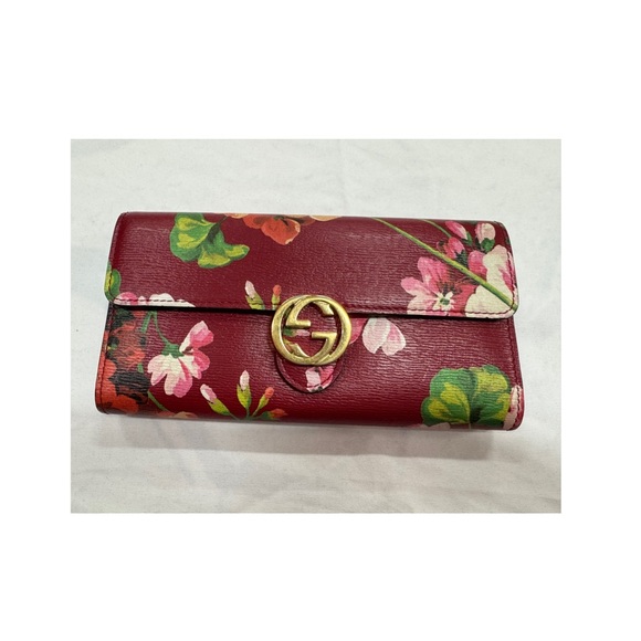 Gucci Handbags - Gucci Bloom Continental Wallet with Gold Double G